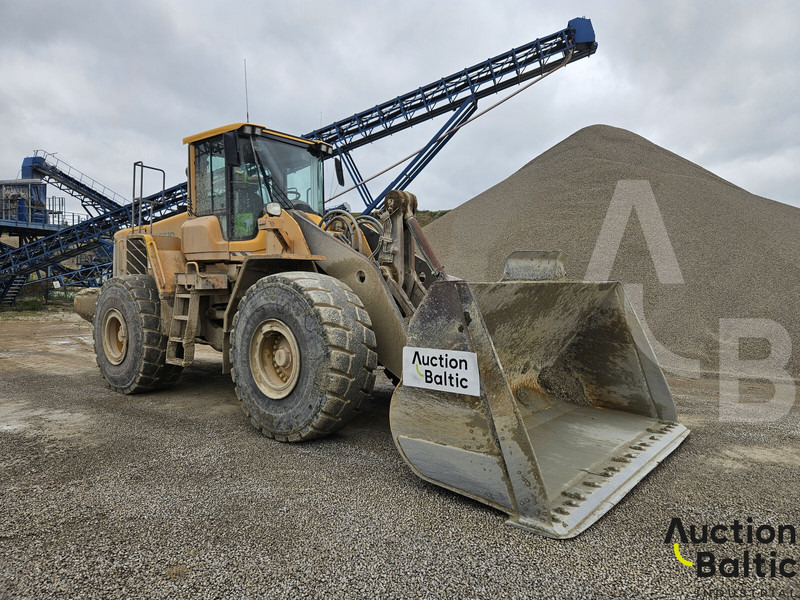 Volvo L 180 F - 轮式装载机:图1 Volvo L 180 F - 轮式装载机:图1