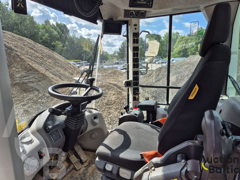 Volvo L 90 - 轮式装载机:图5 Volvo L 90 - 轮式装载机:图5