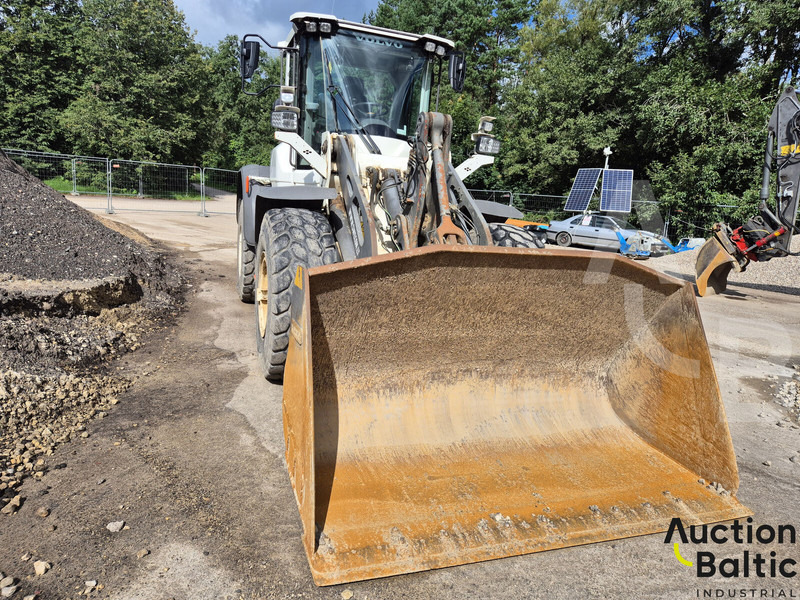 Volvo L 90 - 轮式装载机:图2 Volvo L 90 - 轮式装载机:图2