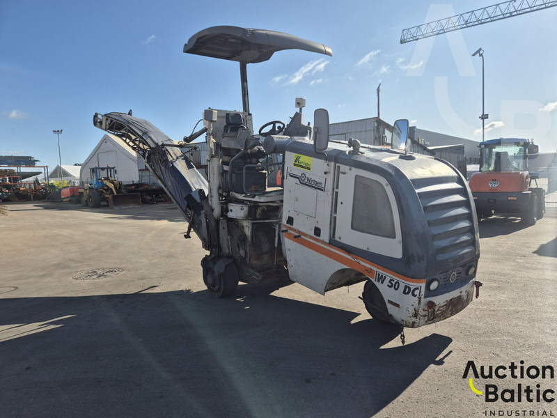 Wirtgen W50DC - 沥青机:图2 Wirtgen W50DC - 沥青机:图2