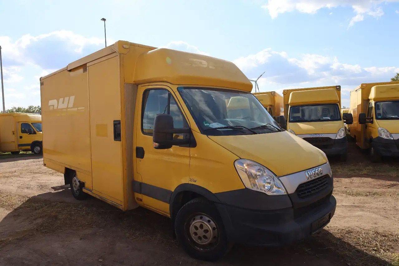 Iveco IS35SI2AA Daily/ Regalsystem/Luftfeder/1. Hand/ - 厢式货车:图2 Iveco IS35SI2AA Daily/ Regalsystem/Luftfeder/1. Hand/ - 厢式货车:图2