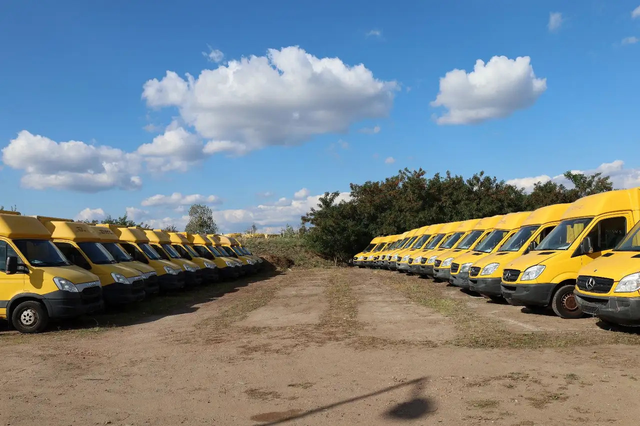 Iveco IS35SI2AA Daily/ Regalsystem/Luftfeder/1. Hand - 厢式货车:图1 Iveco IS35SI2AA Daily/ Regalsystem/Luftfeder/1. Hand - 厢式货车:图1