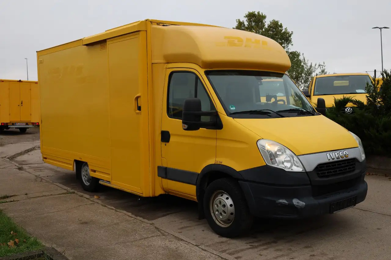 Iveco IS35SI2AA Daily/ Regalsystem/Luftfeder/1. Hand/ - 厢式货车:图1 Iveco IS35SI2AA Daily/ Regalsystem/Luftfeder/1. Hand/ - 厢式货车:图1