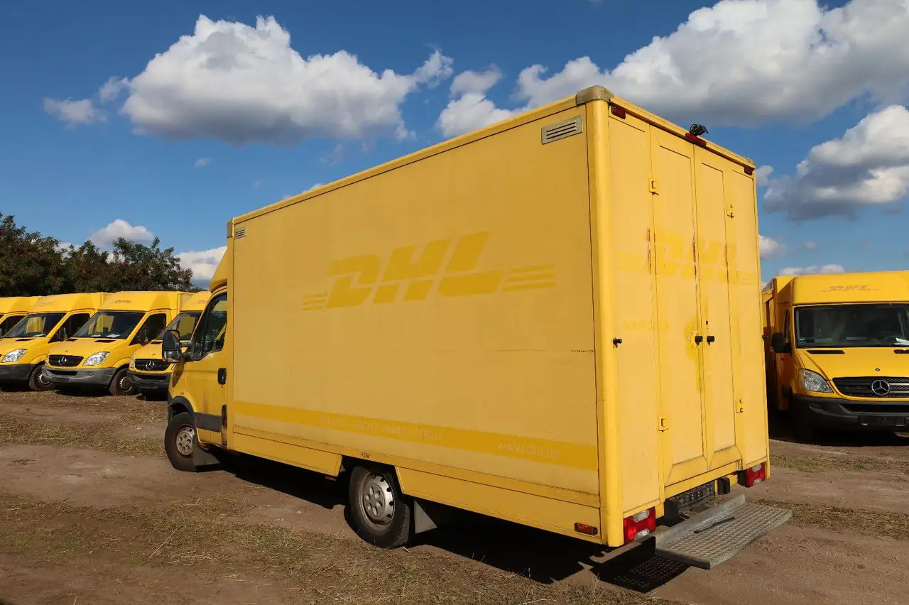 Iveco IS35SI2AA Daily/ Regalsystem/Luftfeder/1. Hand/ - 厢式货车:图4 Iveco IS35SI2AA Daily/ Regalsystem/Luftfeder/1. Hand/ - 厢式货车:图4