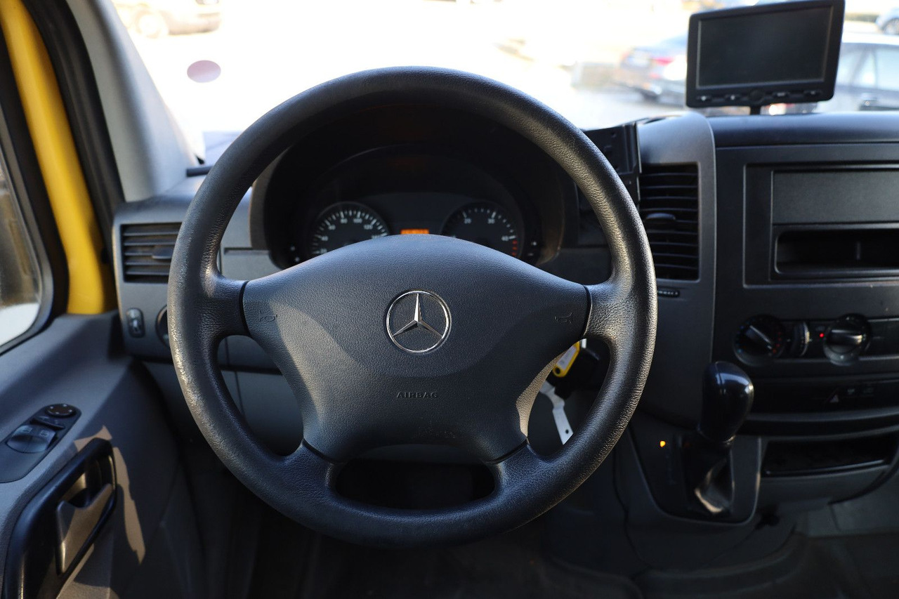 Mercedes-Benz Sprinter II Pritsche/ Koffer/Regalsystem - 厢式货车:图5 Mercedes-Benz Sprinter II Pritsche/ Koffer/Regalsystem - 厢式货车:图5