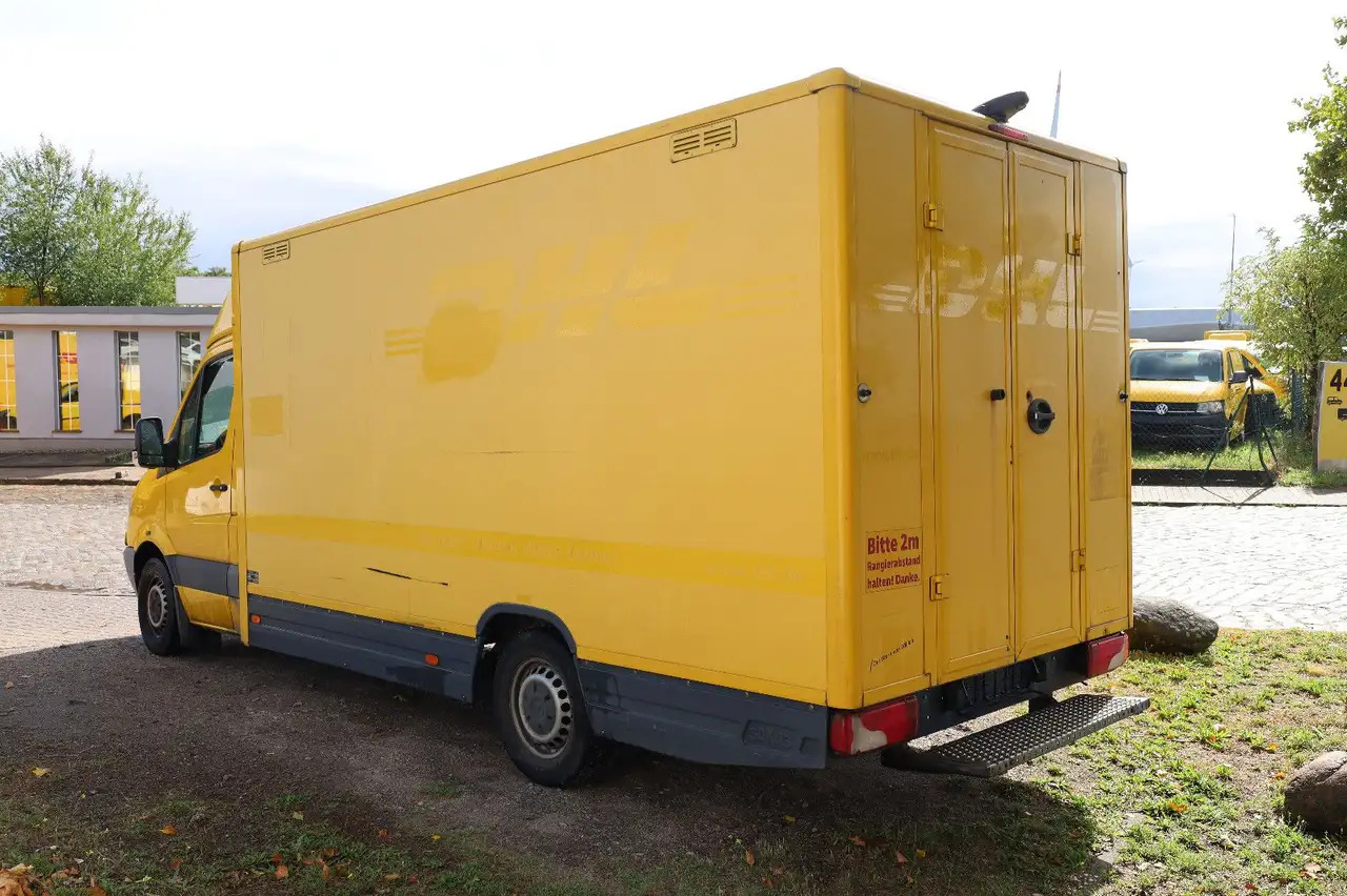 Mercedes-Benz Sprinter II Pritsche/ Koffer/Regalsystem - 厢式货车:图4 Mercedes-Benz Sprinter II Pritsche/ Koffer/Regalsystem - 厢式货车:图4