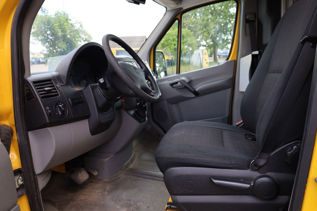 Mercedes-Benz Sprinter II Pritsche/ Koffer - 厢式货车:图3 Mercedes-Benz Sprinter II Pritsche/ Koffer - 厢式货车:图3