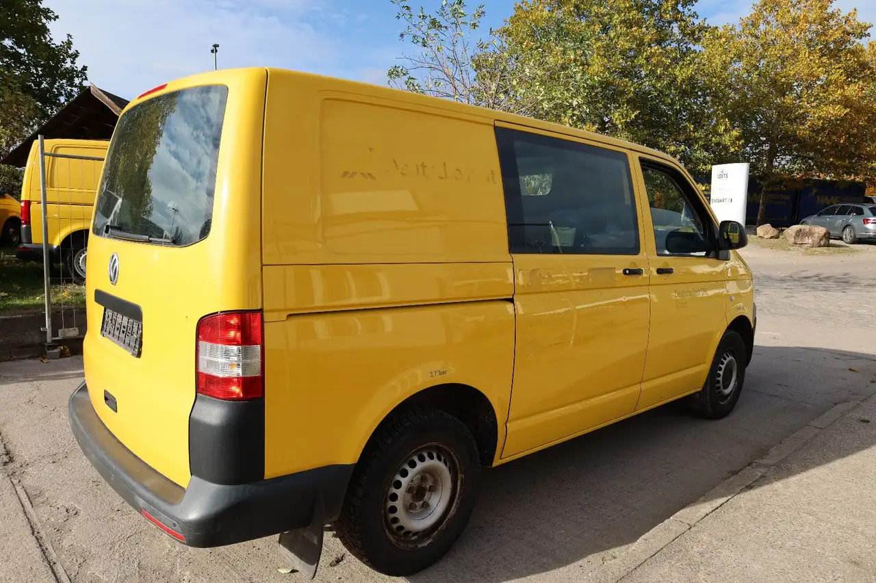 Volkswagen T5 Transporter/ 2.0 TDI/EU5/1.Hand - 无侧窗厢式货车:图4 Volkswagen T5 Transporter/ 2.0 TDI/EU5/1.Hand - 无侧窗厢式货车:图4