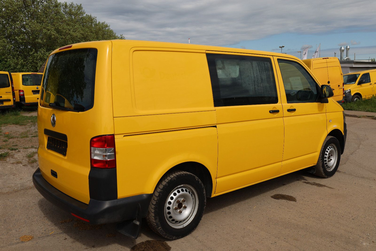 Volkswagen T5 Transporter Kasten-Kombi 2.0 TDI/EU5/1.Hand - 紧凑型面包车:图4 Volkswagen T5 Transporter Kasten-Kombi 2.0 TDI/EU5/1.Hand - 紧凑型面包车:图4