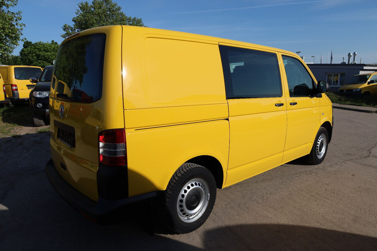 Volkswagen T5 Transporter Kasten-Kombi 2.0 TDI/EU5 - 紧凑型面包车:图4 Volkswagen T5 Transporter Kasten-Kombi 2.0 TDI/EU5 - 紧凑型面包车:图4