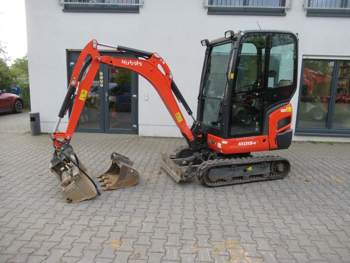 Kubota KX019-4 - 小型挖掘机:图1 Kubota KX019-4 - 小型挖掘机:图1