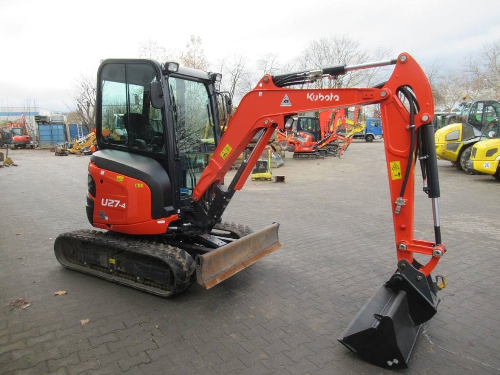 Kubota KX027-4 GL - 小型挖掘机:图2 Kubota KX027-4 GL - 小型挖掘机:图2