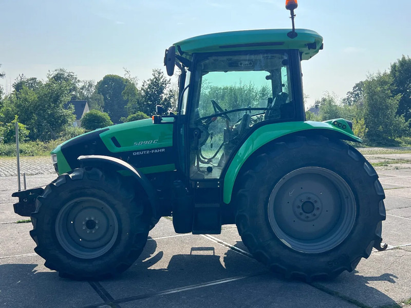 Deutz DEUTZ FAHR 5090C***860 hours working Belgian*** 5090C - 拖拉机:图3 Deutz DEUTZ FAHR 5090C***860 hours working Belgian*** 5090C - 拖拉机:图3