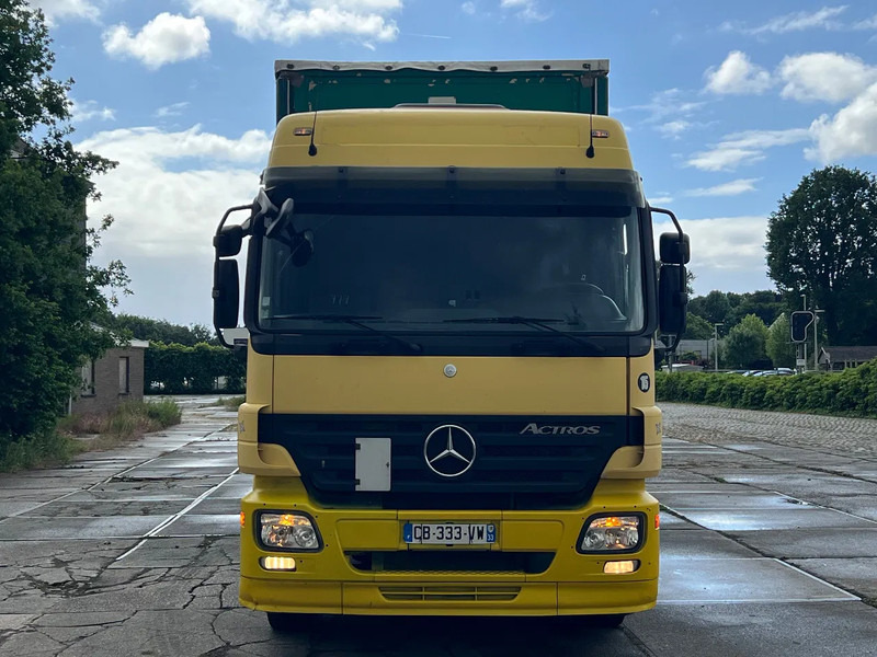 Mercedes-Benz Actros 1832 V6***3Pedal EPS***AIRCO-***Actros 1832*** - 厢式卡车:图2 Mercedes-Benz Actros 1832 V6***3Pedal EPS***AIRCO-***Actros 1832*** - 厢式卡车:图2
