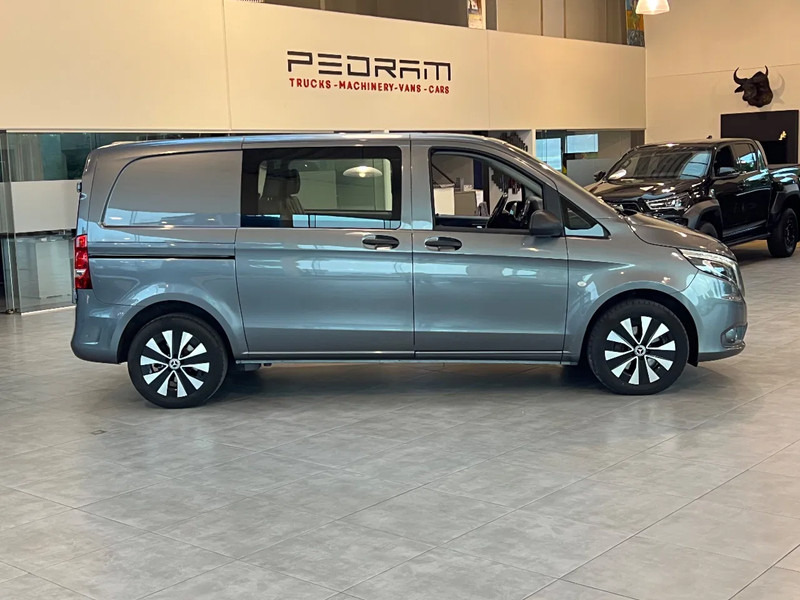 Mercedes-Benz Vito 119 4x4*4-MATIC*6 Seats*TOP CONDITIE* - 无侧窗厢式货车, 康比货车:图3 Mercedes-Benz Vito 119 4x4*4-MATIC*6 Seats*TOP CONDITIE* - 无侧窗厢式货车, 康比货车:图3