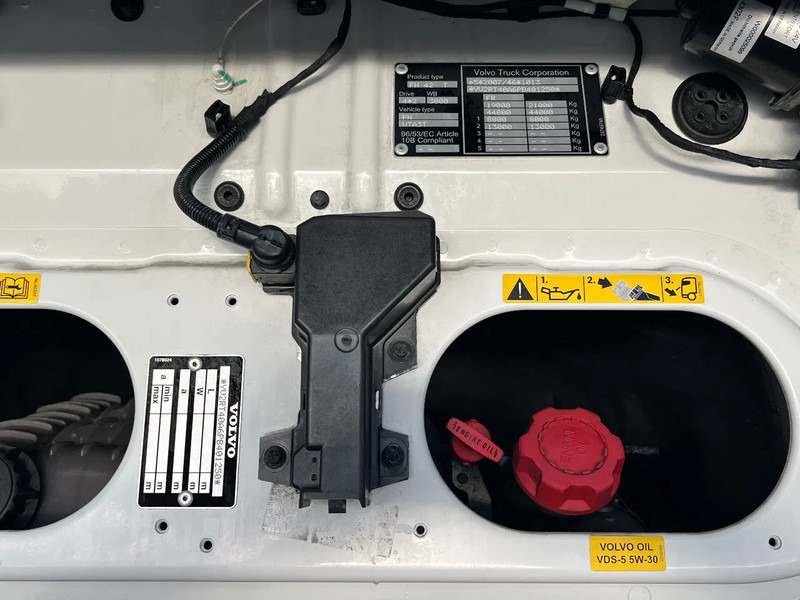 Volvo FH 500 XL CAB**FH 500 TURBO COMPOUND*Model 2023 - 牵引车:图3 Volvo FH 500 XL CAB**FH 500 TURBO COMPOUND*Model 2023 - 牵引车:图3