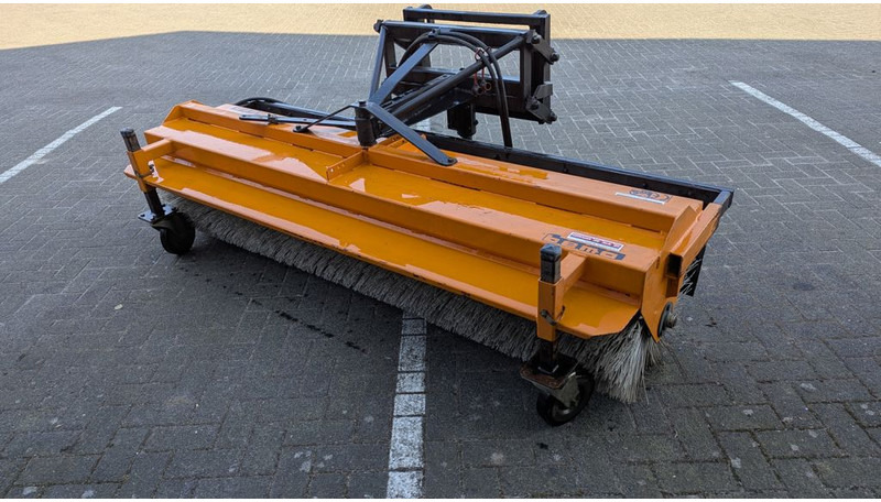 Bema Bema 25 Veegmachine - 清洁机械:图4 Bema Bema 25 Veegmachine - 清洁机械:图4