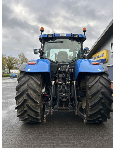 New Holland New Holland T7070 - 拖拉机:图4 New Holland New Holland T7070 - 拖拉机:图4