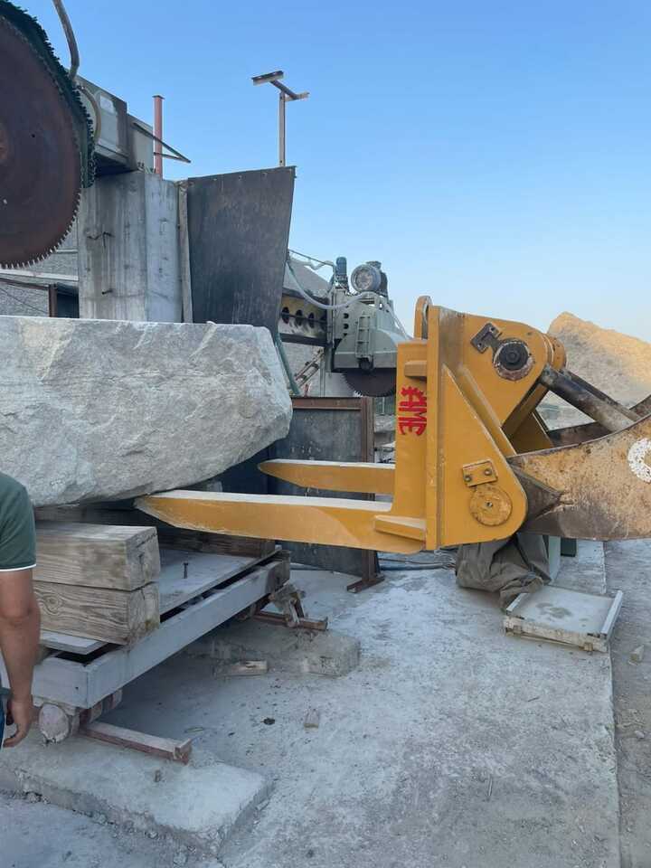 Marble Block Fork - 叉 适用于 轮式装载机:图1 Marble Block Fork - 叉 适用于 轮式装载机:图1