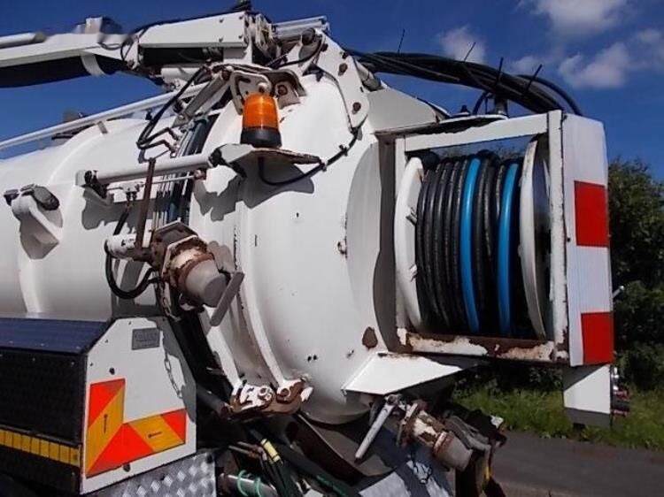 DAF LF55.250 combi tanker - 真空车:图5 DAF LF55.250 combi tanker - 真空车:图5