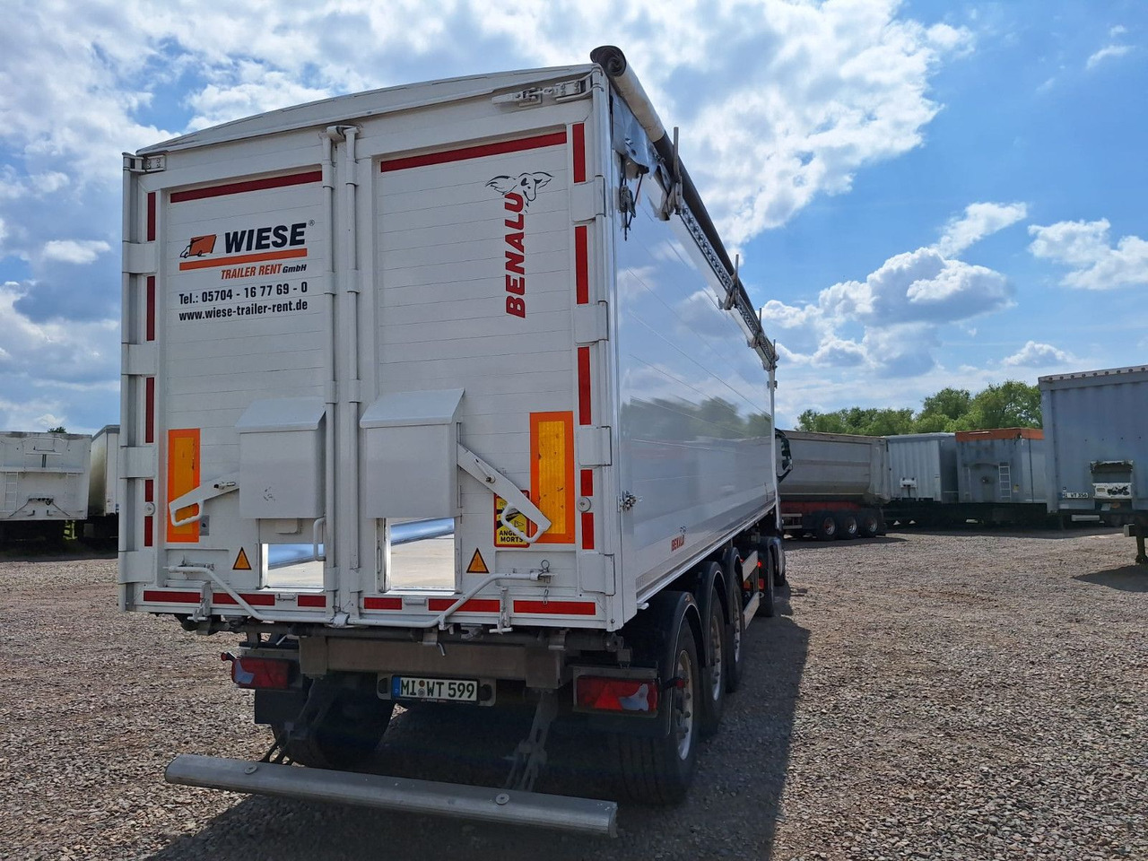 Benalu Bulkliner S 95 50m³ Kombiklappe - 翻斗半拖车:图2 Benalu Bulkliner S 95 50m³ Kombiklappe - 翻斗半拖车:图2