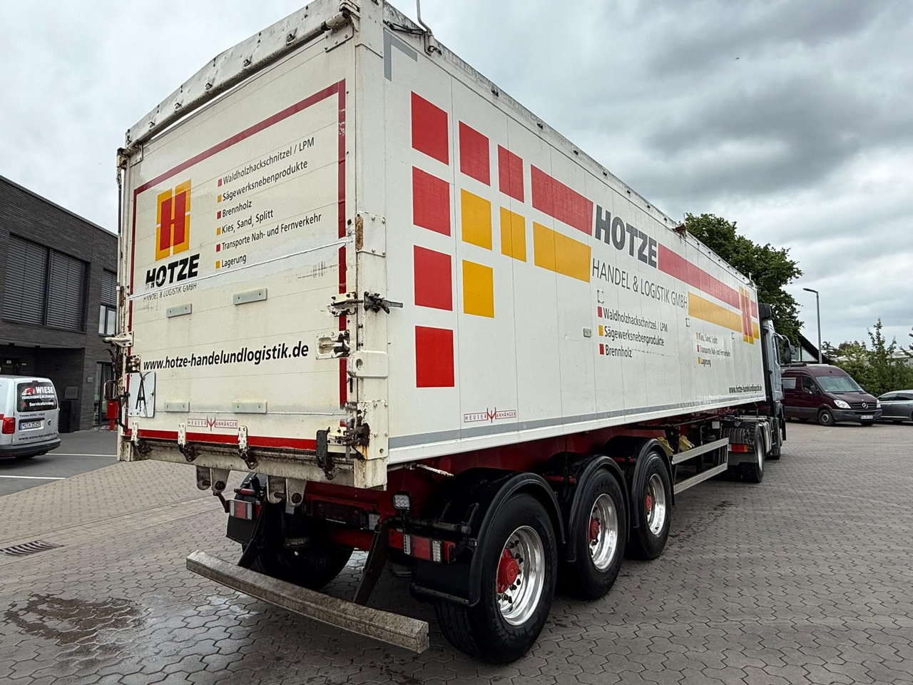 Heuser Kipper Unfall - 翻斗半拖车:图3 Heuser Kipper Unfall - 翻斗半拖车:图3