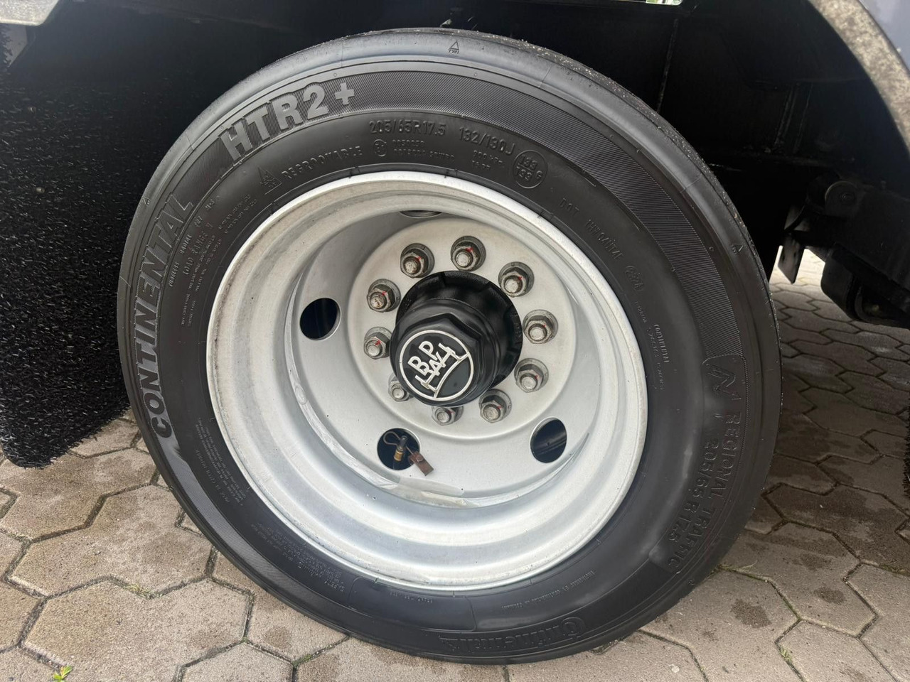 自动转运半拖车 Kässbohrer K.SOK Truck/Car Transporter, Novagrau：图15