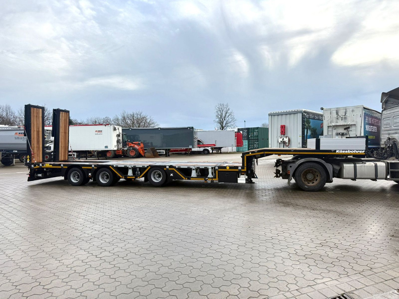 Kässbohrer SLAR3 Tele Tiefbett Radmulden metallisiert - 低装载半拖车:图5 Kässbohrer SLAR3 Tele Tiefbett Radmulden metallisiert - 低装载半拖车:图5