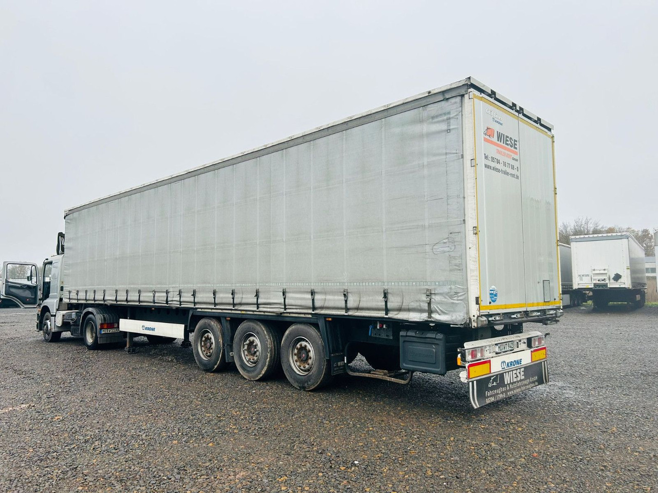 Krone SD Coil Liner Schiebeplanen Auflieger - 侧帘半拖车:图4 Krone SD Coil Liner Schiebeplanen Auflieger - 侧帘半拖车:图4