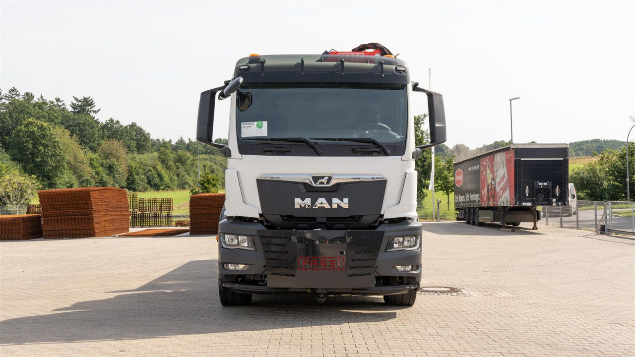 MAN 35.470 8x2 Kran F710 RA2.26 - 起重车:图2 MAN 35.470 8x2 Kran F710 RA2.26 - 起重车:图2