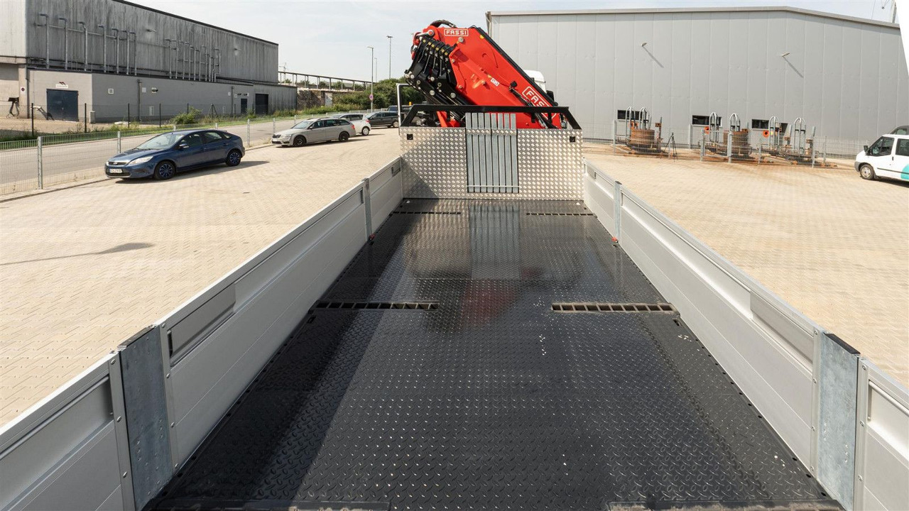 MAN 35.470 8x2 Kran F710 RA2.26 - 起重车:图5 MAN 35.470 8x2 Kran F710 RA2.26 - 起重车:图5