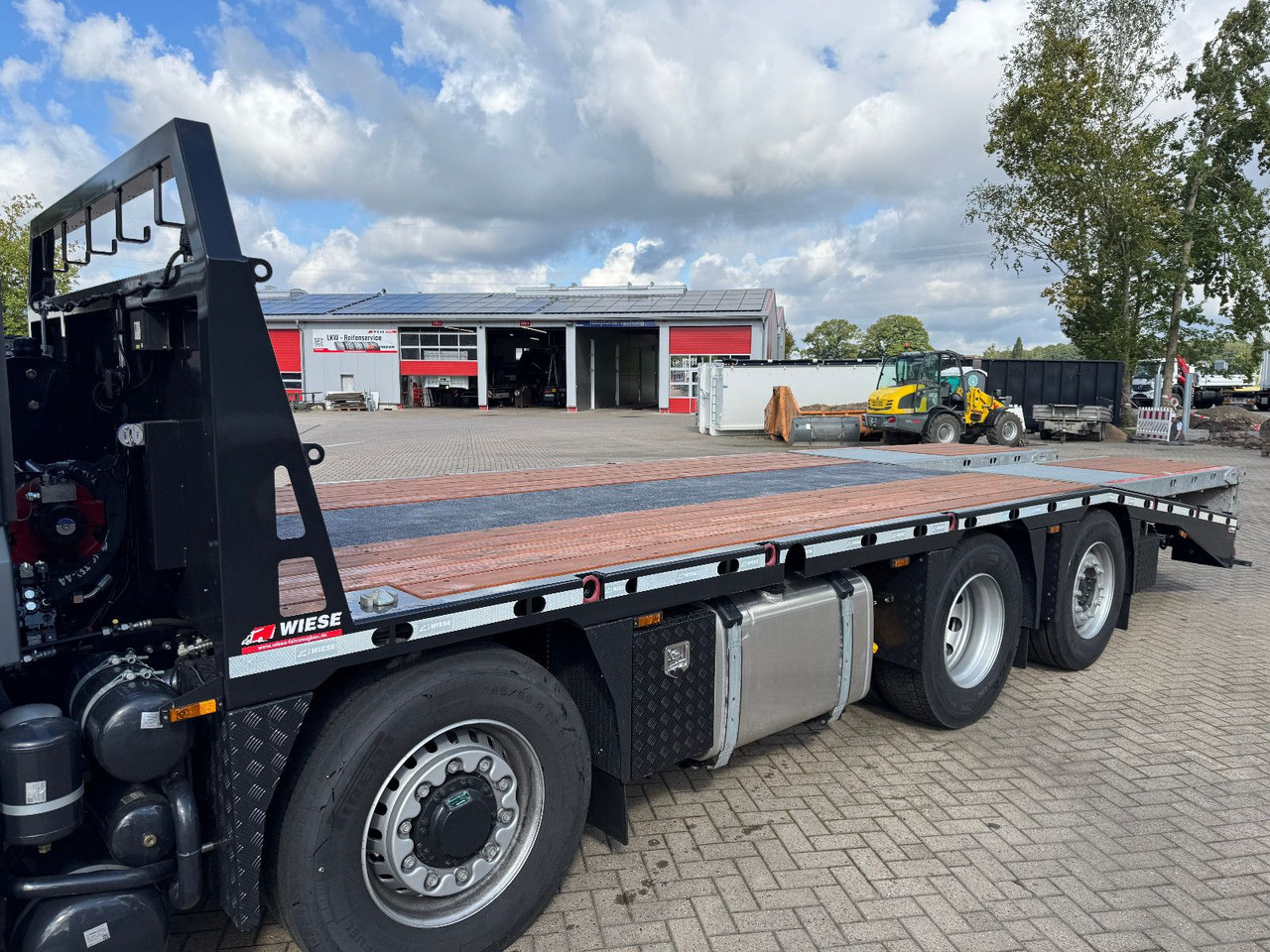 MAN 8x4 Maschinentransporter - 拖吊车:图2 MAN 8x4 Maschinentransporter - 拖吊车:图2