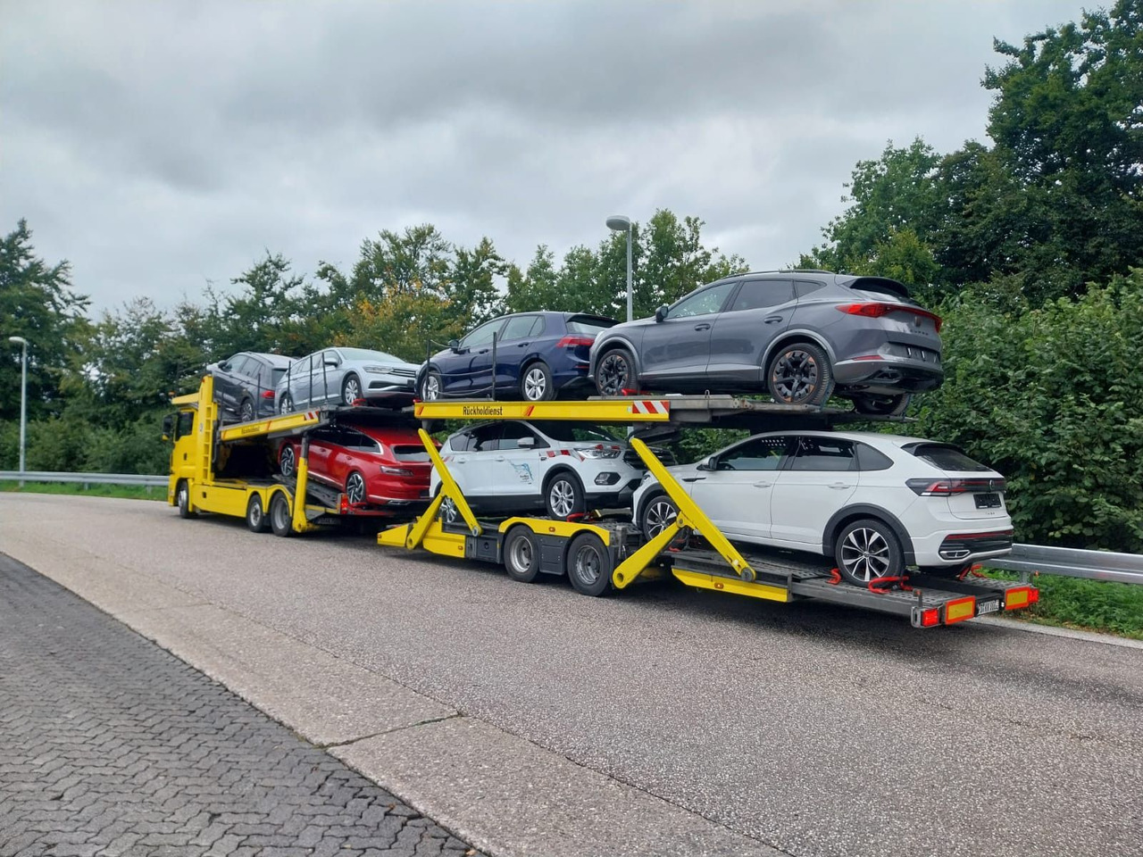 MAN TGS 18.400 Autotransporter Komplettgespann - 自动转运卡车:图2 MAN TGS 18.400 Autotransporter Komplettgespann - 自动转运卡车:图2