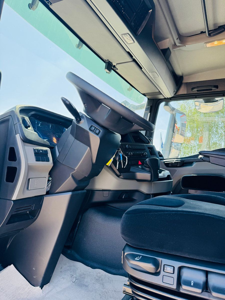 MAN TGS 32.510 mit F710 Frontkran sofort - 栏板式/ 平板卡车, 起重车:图4 MAN TGS 32.510 mit F710 Frontkran sofort - 栏板式/ 平板卡车, 起重车:图4