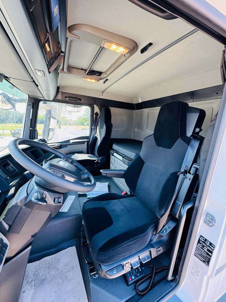 MAN TGS 32.510 mit F710 Frontkran sofort - 栏板式/ 平板卡车, 起重车:图5 MAN TGS 32.510 mit F710 Frontkran sofort - 栏板式/ 平板卡车, 起重车:图5