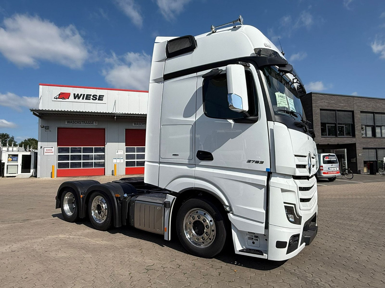 Mercedes-Benz Actros 2753 GigaSpace L 6x2 Lowliner TrendLine - 牵引车:图2 Mercedes-Benz Actros 2753 GigaSpace L 6x2 Lowliner TrendLine - 牵引车:图2