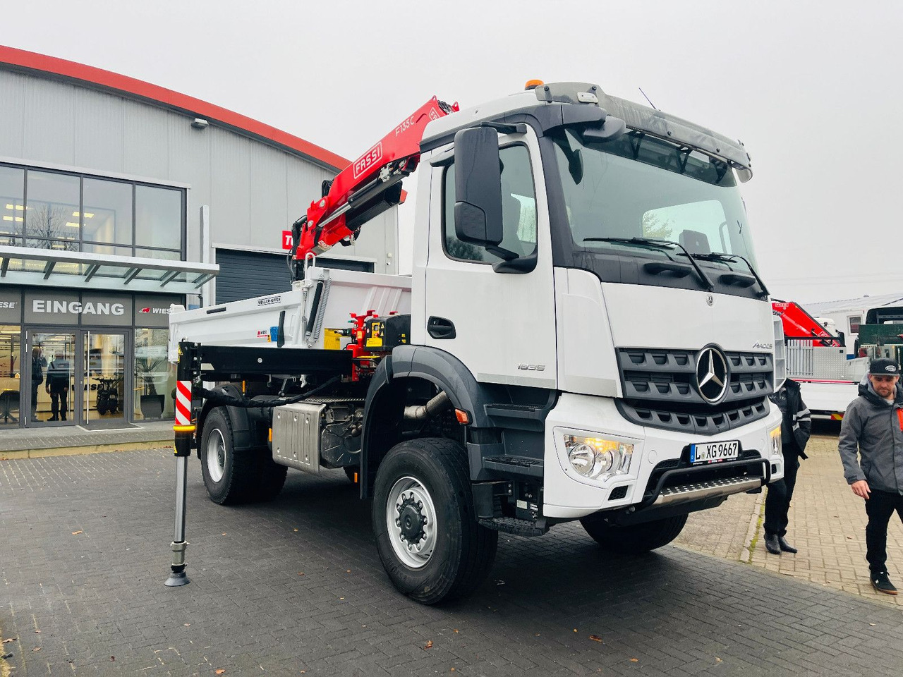 Mercedes-Benz Arocs 1835 4x4 Meiller Fassi Kran Kipper - 翻斗车, 起重车:图2 Mercedes-Benz Arocs 1835 4x4 Meiller Fassi Kran Kipper - 翻斗车, 起重车:图2