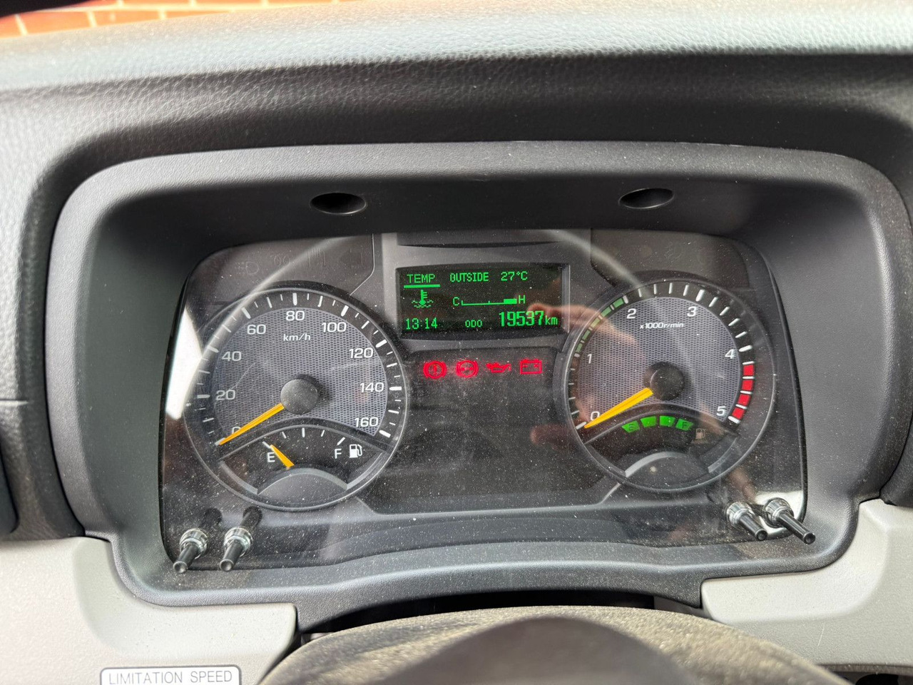 Mitsubishi Fuso Canter 7C18 Arbeitsbühnentransporter - 拖吊车:图4 Mitsubishi Fuso Canter 7C18 Arbeitsbühnentransporter - 拖吊车:图4
