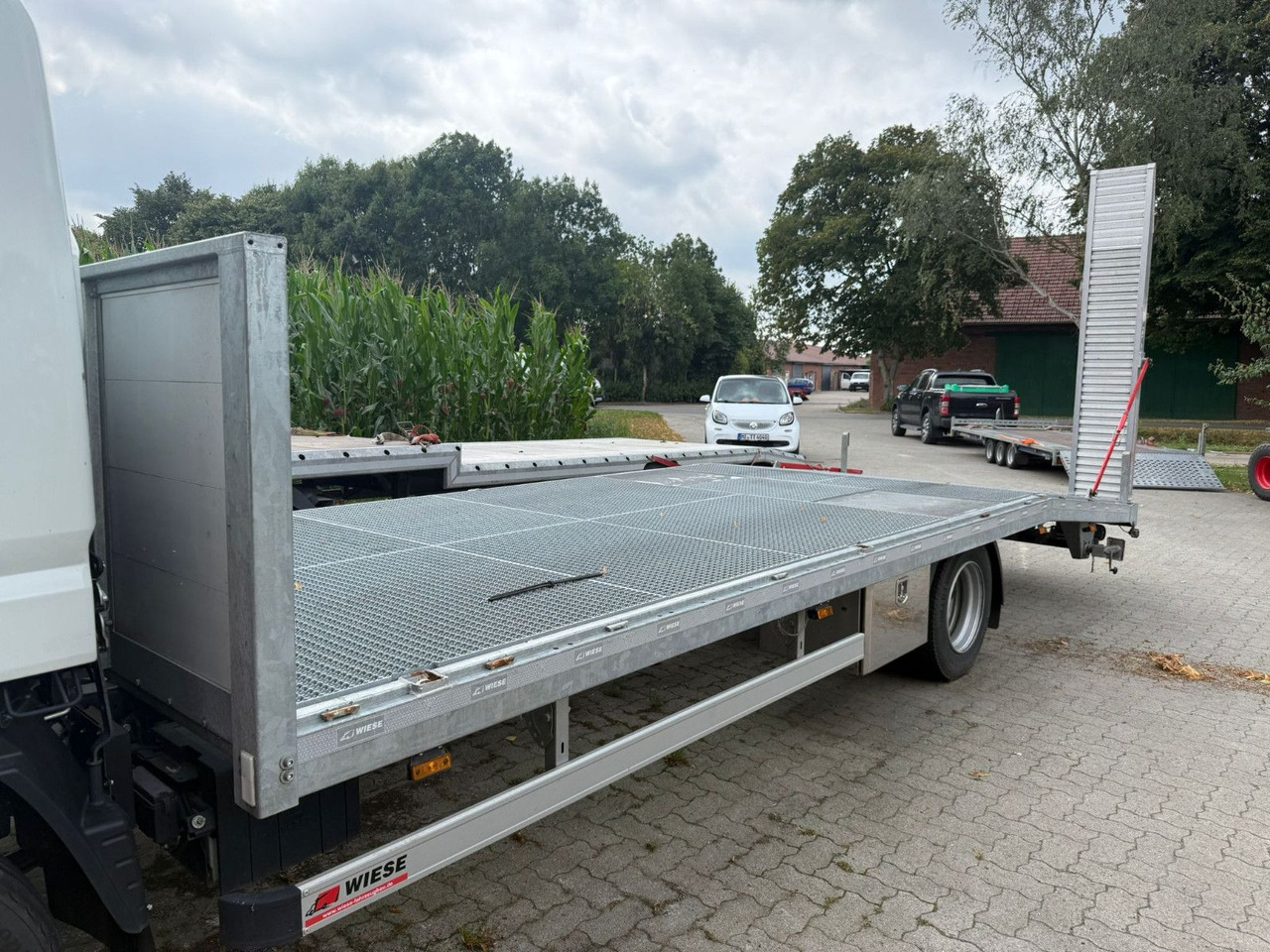 Mitsubishi Fuso Canter 7C18 Arbeitsbühnentransporter - 拖吊车:图5 Mitsubishi Fuso Canter 7C18 Arbeitsbühnentransporter - 拖吊车:图5