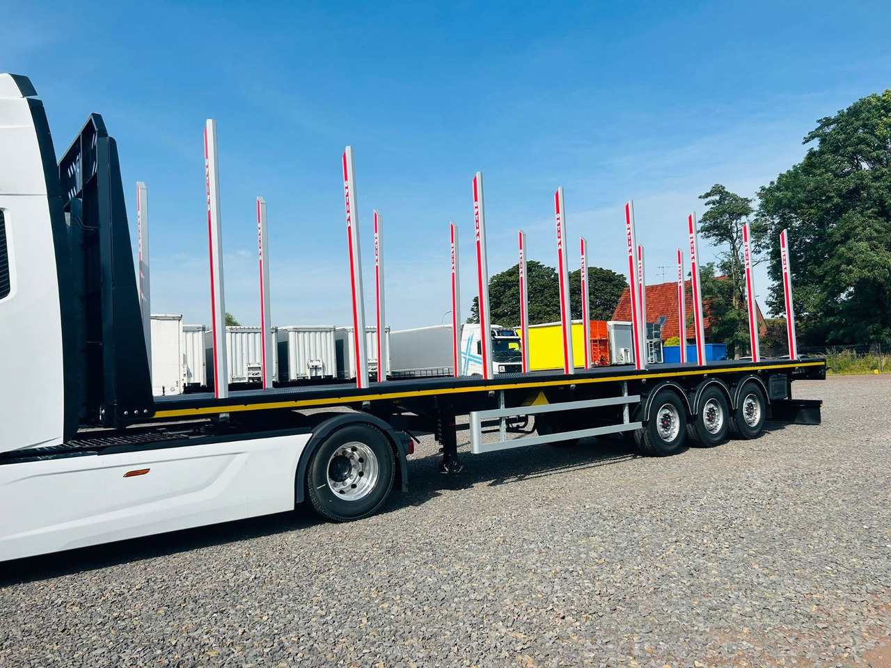 PAVIC PRSH27 Plateau Rungen Schnellwechselsystem - 木材运输半挂车:图1 PAVIC PRSH27 Plateau Rungen Schnellwechselsystem - 木材运输半挂车:图1