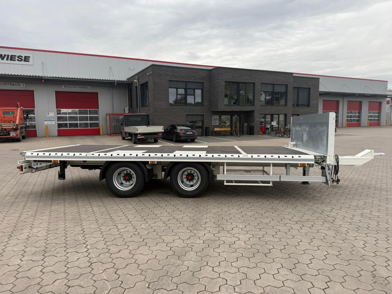 Tandemanhänger Plattform - 栏板式/ 平板拖车:图3 Tandemanhänger Plattform - 栏板式/ 平板拖车:图3