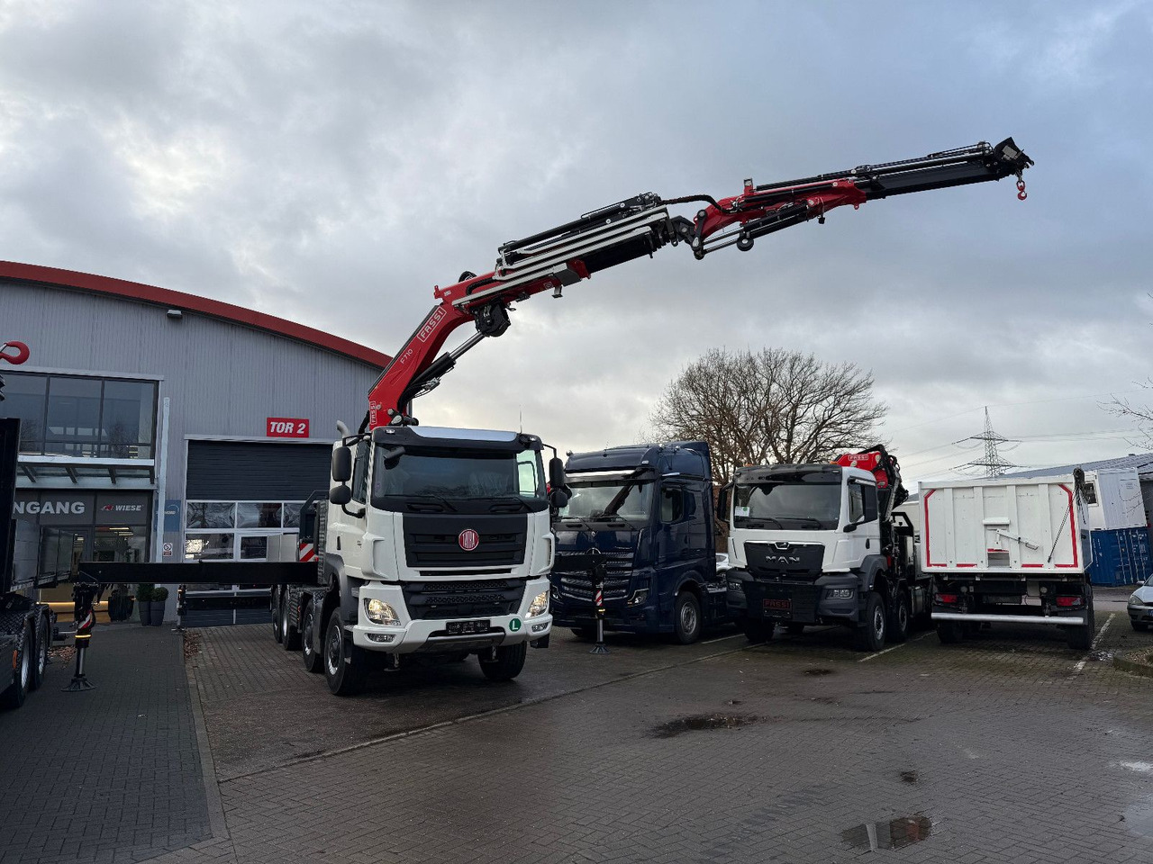 Tatra 41.500 8x8 Phoenix Fassi F710 Kran - 起重车:图2 Tatra 41.500 8x8 Phoenix Fassi F710 Kran - 起重车:图2