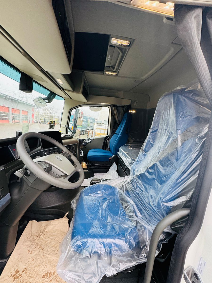 Volvo FH 500 8x4 Kran F710 RA2.27 Jib & Winde Sofort - 卡车, 起重车:图5 Volvo FH 500 8x4 Kran F710 RA2.27 Jib & Winde Sofort - 卡车, 起重车:图5