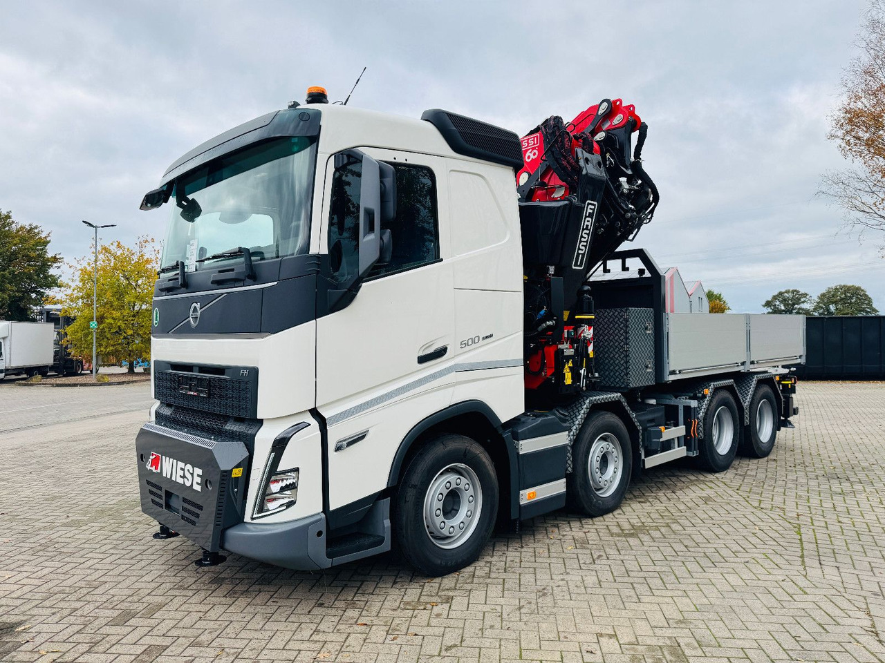 Volvo FH 500 8x4 Kran F820 RA2.27 Jib & Winde Sofort - 栏板式/ 平板卡车, 起重车:图2 Volvo FH 500 8x4 Kran F820 RA2.27 Jib & Winde Sofort - 栏板式/ 平板卡车, 起重车:图2
