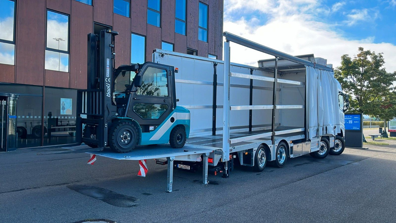 Volvo FH 500 Gabelstaplertransporter LBW Dhollandia 9t - 卡车:图5 Volvo FH 500 Gabelstaplertransporter LBW Dhollandia 9t - 卡车:图5