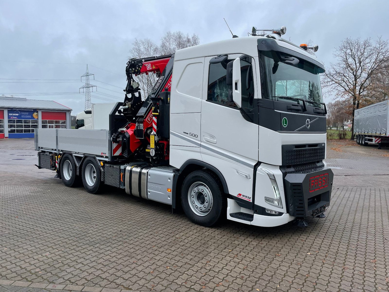 Volvo FH500 6x4 Fassi F545RA 2.27 mit Jib und Winde - 卡车, 起重车:图3 Volvo FH500 6x4 Fassi F545RA 2.27 mit Jib und Winde - 卡车, 起重车:图3