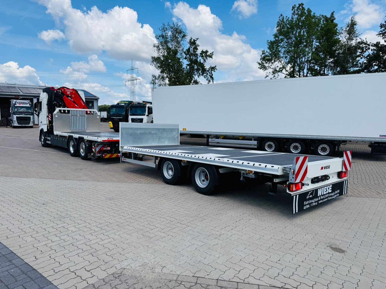 Volvo FH540 6x2 Containerpritsche mit F545RA.2.26 - 栏板式/ 平板卡车, 起重车:图5 Volvo FH540 6x2 Containerpritsche mit F545RA.2.26 - 栏板式/ 平板卡车, 起重车:图5