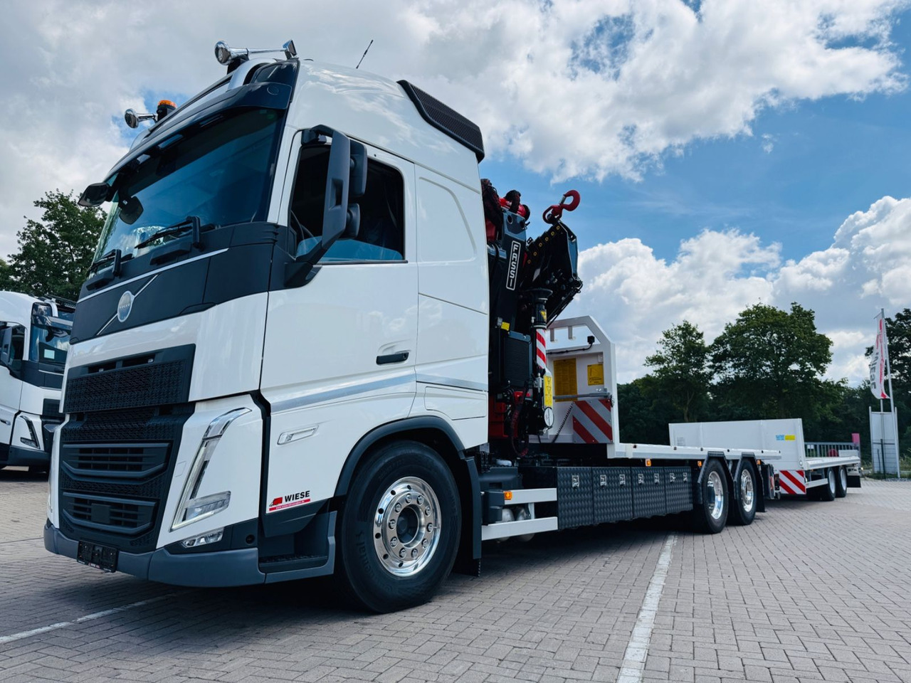 Volvo FH540 6x2 Containerpritsche mit F545RA.2.26 - 起重车:图1 Volvo FH540 6x2 Containerpritsche mit F545RA.2.26 - 起重车:图1