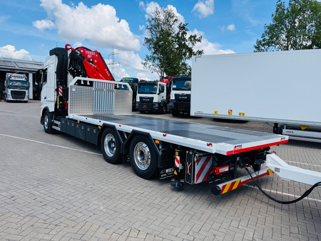 Volvo FH540 6x2 Containerpritsche mit F545RA.2.26 - 起重车:图3 Volvo FH540 6x2 Containerpritsche mit F545RA.2.26 - 起重车:图3