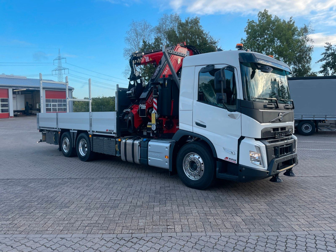 Volvo FMX 500 FASSI Ladekran F545 JIB & Winde Sofort - 栏板式/ 平板卡车, 起重车:图3 Volvo FMX 500 FASSI Ladekran F545 JIB & Winde Sofort - 栏板式/ 平板卡车, 起重车:图3